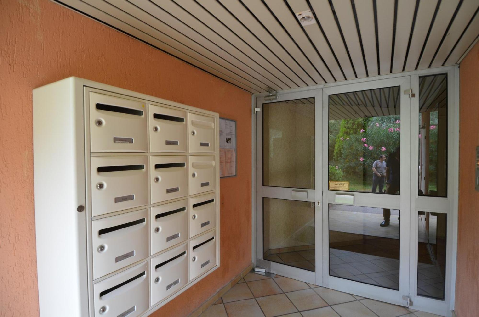 Plein Ciel - Appartement 5 Personnes Avec Piscine Sur La Corniche Fleurie A Ницца Экстерьер фото